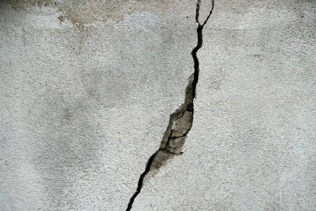 Concrete Crack Repair