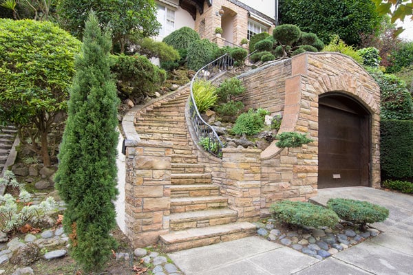 stone-veneer-steps