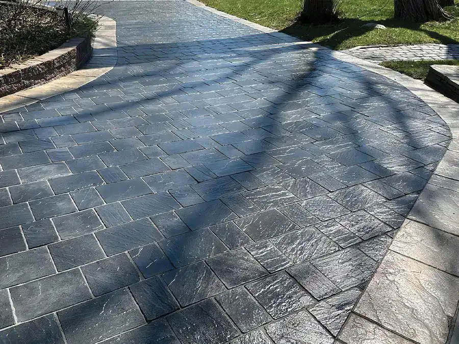 interlocking-stone-drive-pavers