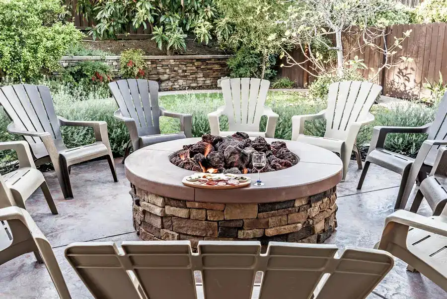 outdoor fire pit